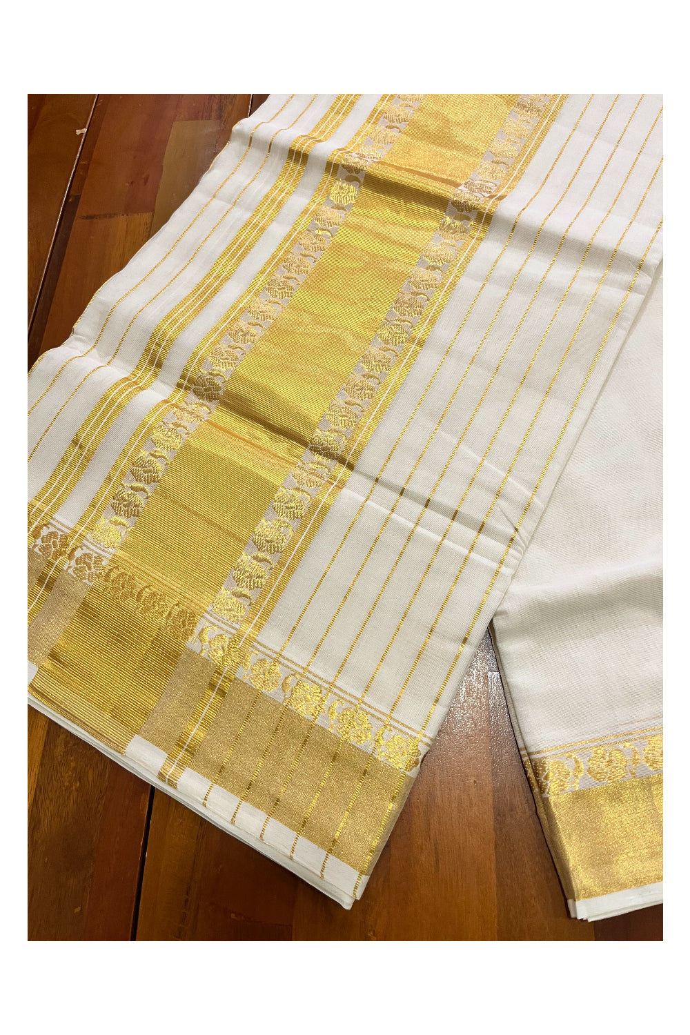 Southloom Handloom Premium Kerala Cotton Saree with Kasavu Floral Woven Border