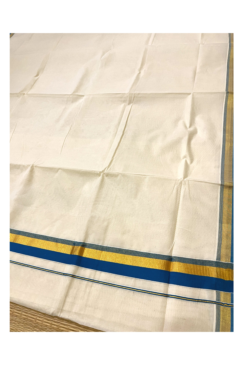 Pure Cotton Kerala Plain Saree with Kasavu and Blue Border