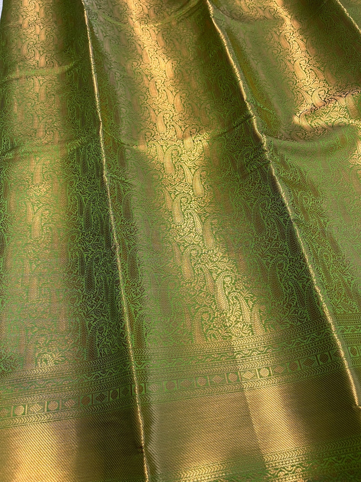 Southloom Premium Semi Silk Zari Work Brocade Saree in Bridal Green with Matching Pallu