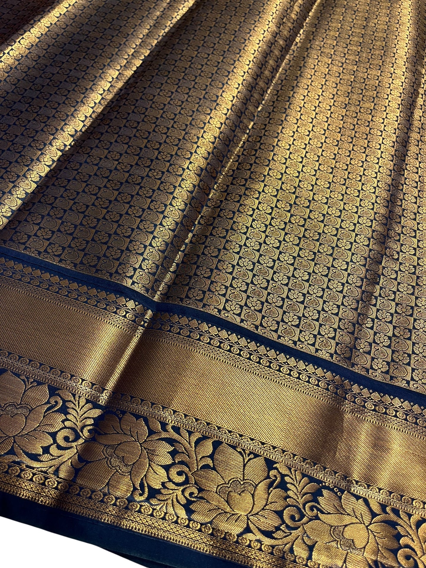 Southloom Banarasi Semi Silk Saree with Floral Zari Work Across Body (Pink & Blue)