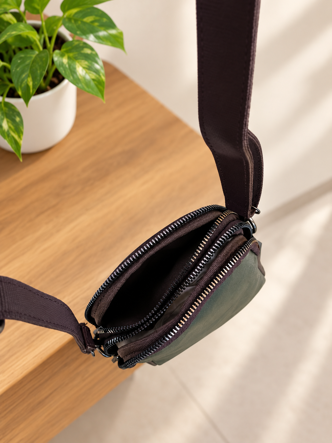 Southloom SlingBag SLNOVA