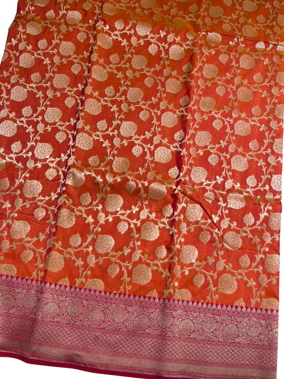 Southloom Pure Banarasi Silk Saree with Woven Work on Body and Borders ( Orange And Magenta)