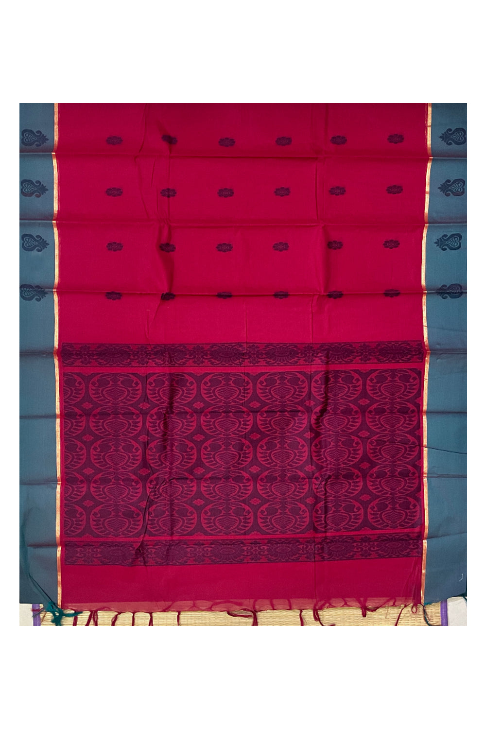 Southloom Cotton Maroon Saree with Woven Butta Works on Body and Pallu