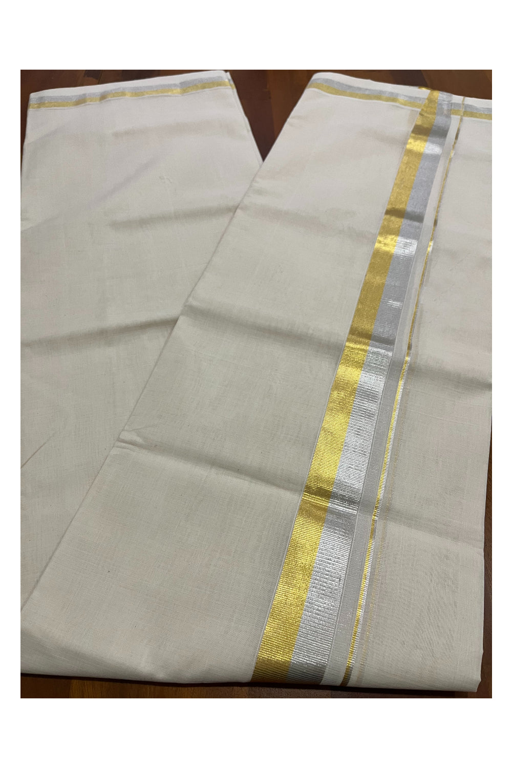 Premium Balaramapuram Unakkupaavu Handloom Silver and Golden Kasavu Mundu (South Indian Kerala Dhoti)