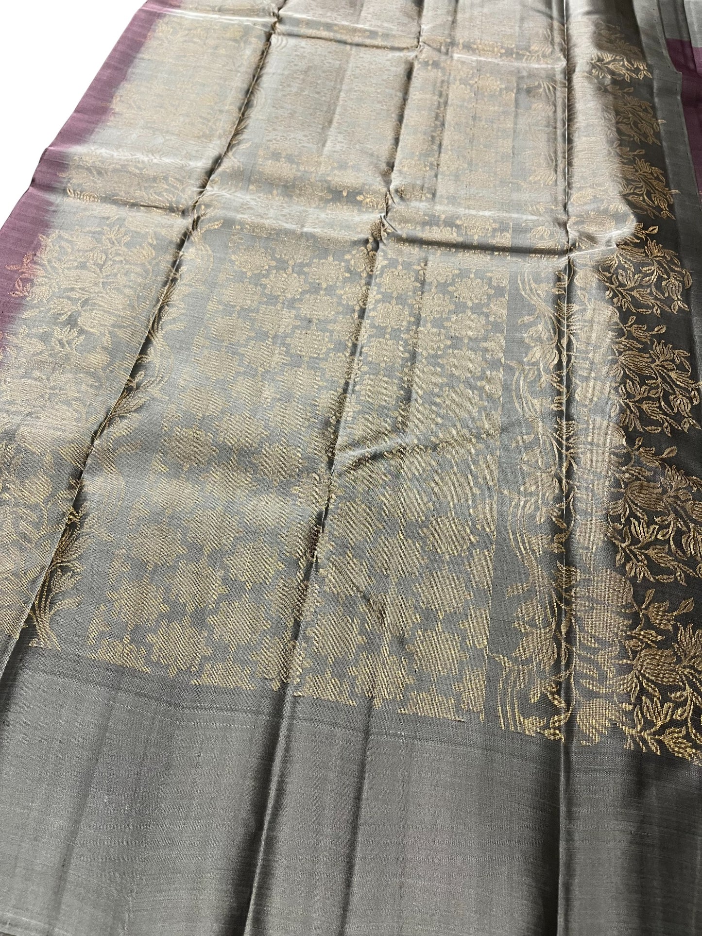 Southloom Pure Handloom Kanchipuram Silk Saree with Butta Work (Purple & Grey)