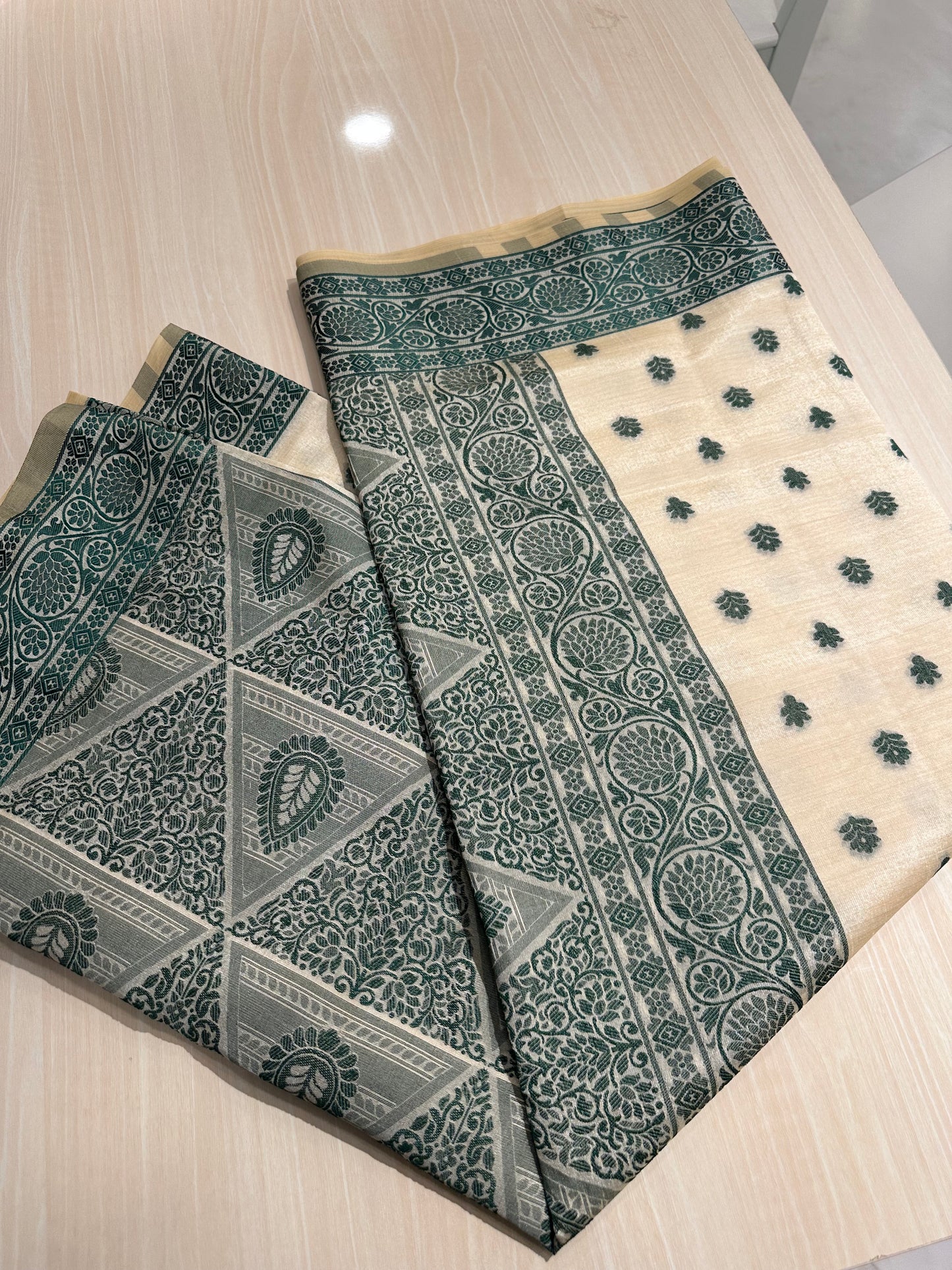 Dark Green Semi Tussar Saree SL0042