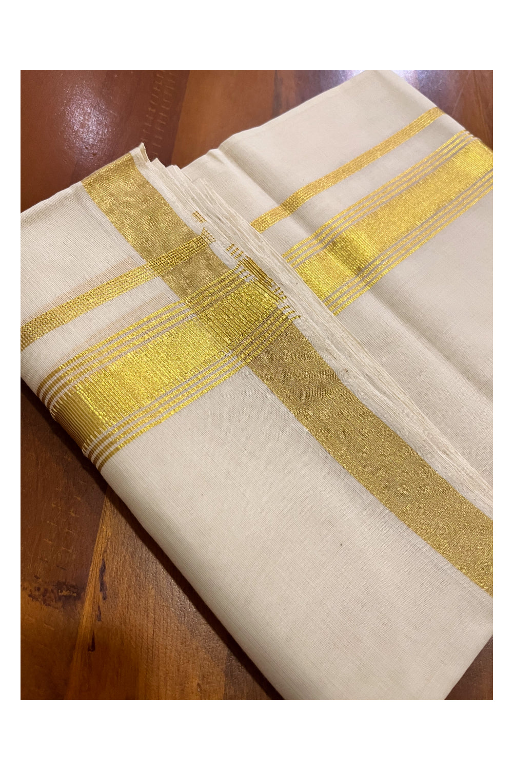 Southloom Super Premium Balaramapuram Unakkupaavu Handloom Wedding Kasavu Mundu (South Indian Kerala Dhoti)