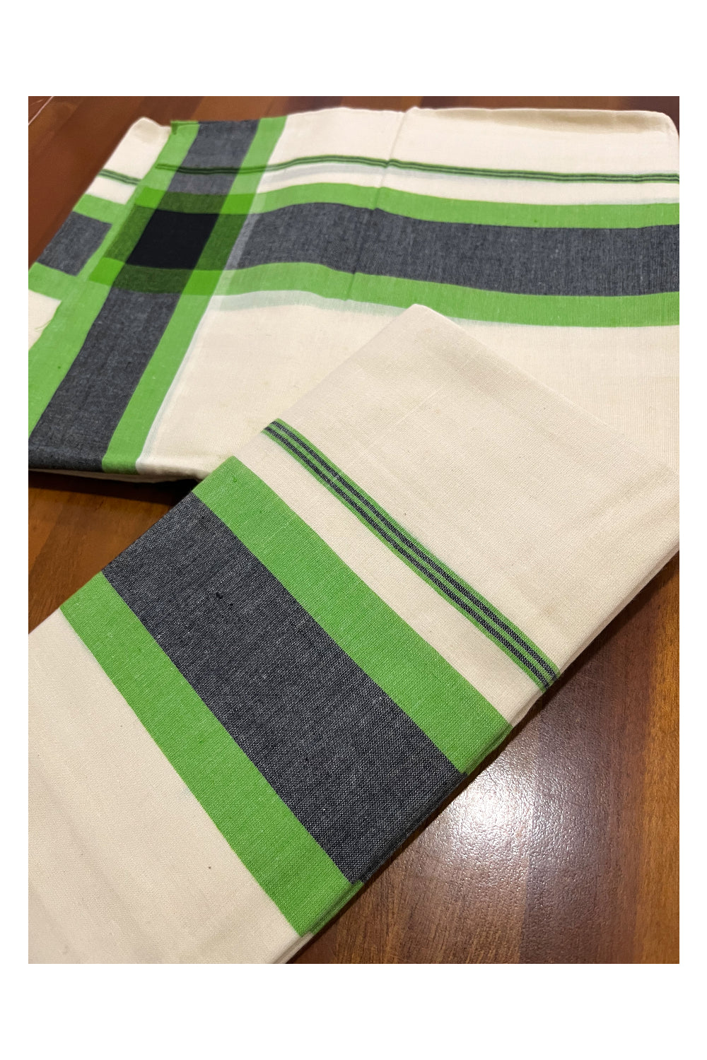 Pure Cotton Mundum Neriyathum Double (Set Mundu) with Green and Black Border