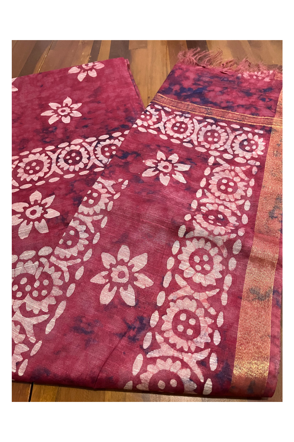 Southloom Cotton Onion Pink Saree with Baswara Prints on Body and Pallu