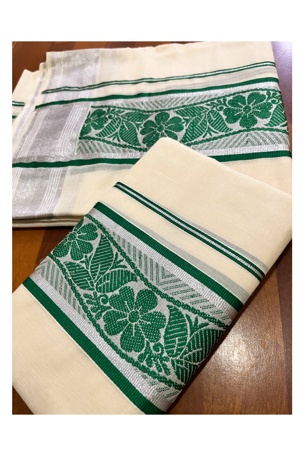 Kerala Cotton Mundum Neriyathum Single (Set Mundu) with Green Woven Designs and Silver Kasavu Border 2.80 Mtrs