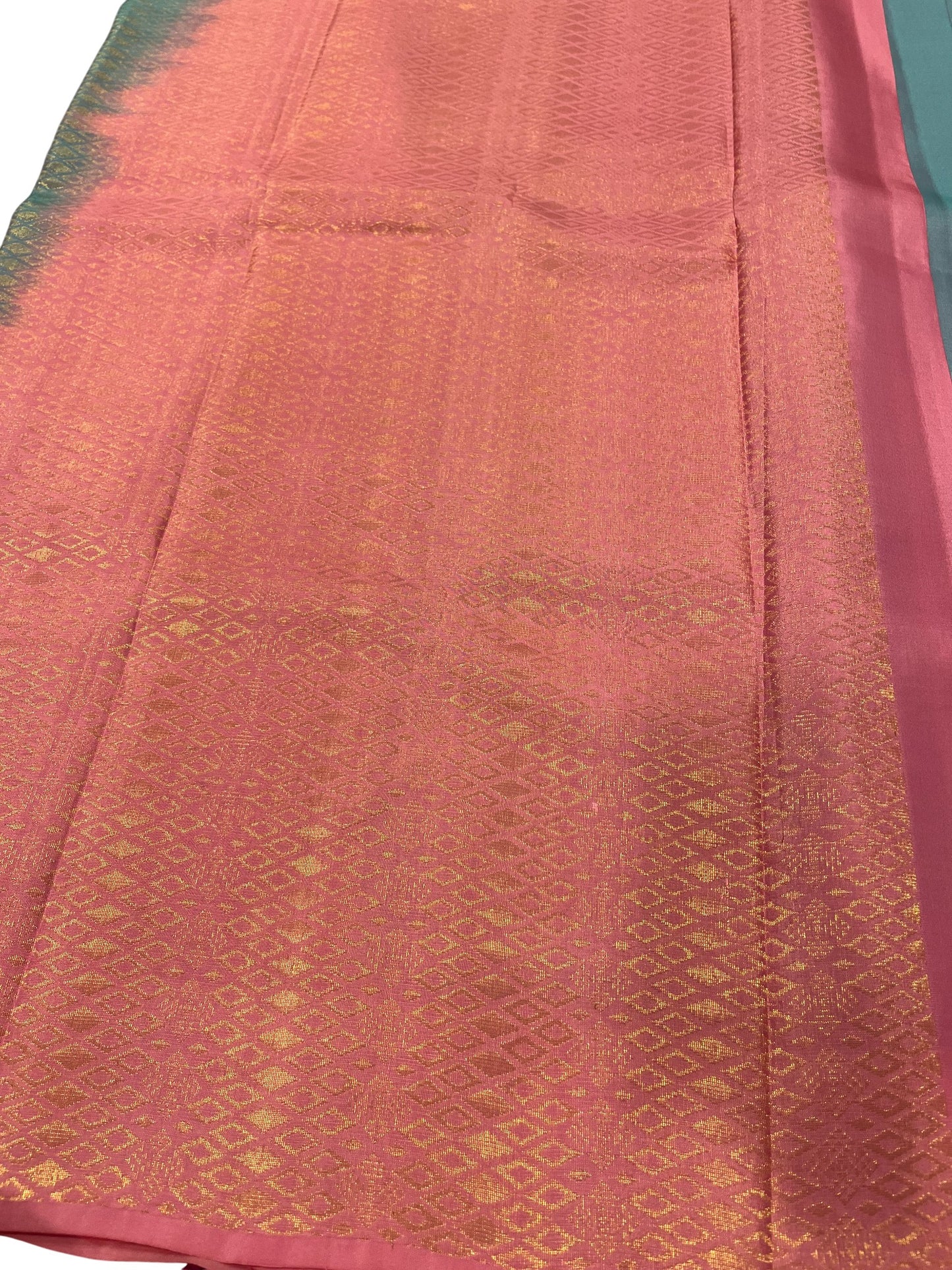Southloom Pure Handloom Kanchipuram Silk Saree with Butta Work (Grey & Pink)