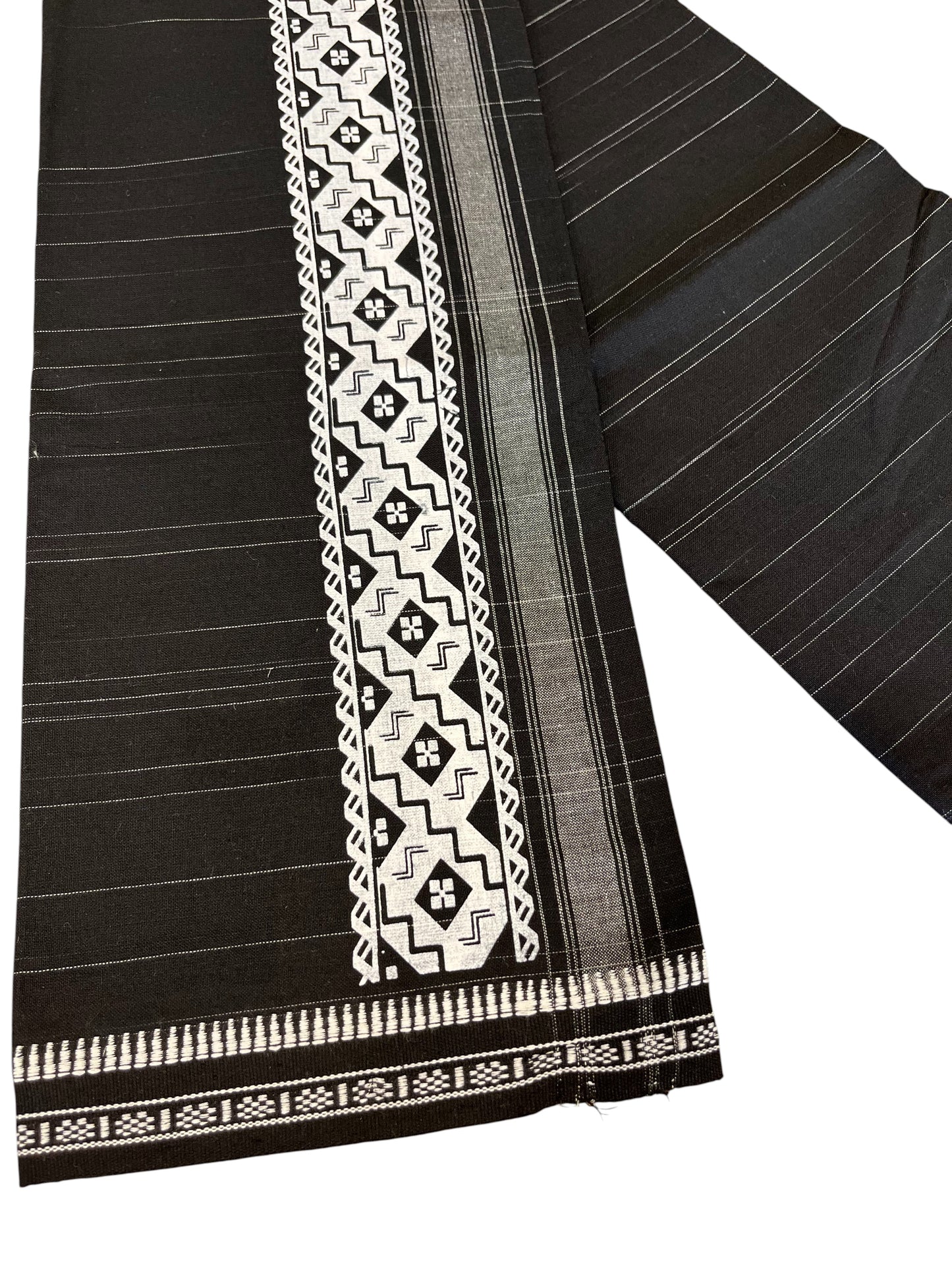 Southloom Black Printed Single Mundu / Otta Mundu / Lungi (South Indian Kerala Dhoti)