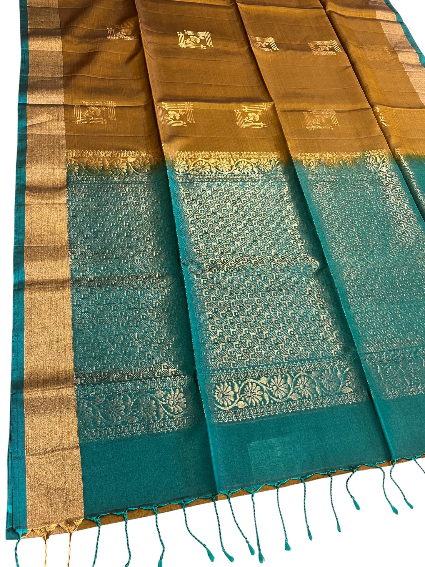Southloom Pure Handloom Kanchipuram Silk Saree with Butta Work (Brown & Green)