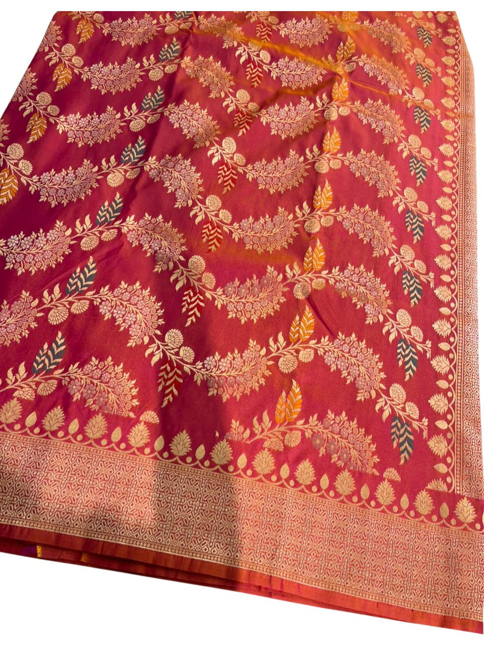 Southloom Pure Banarasi Silk Saree with Woven Work on Body and Borders (Pink And Orange))