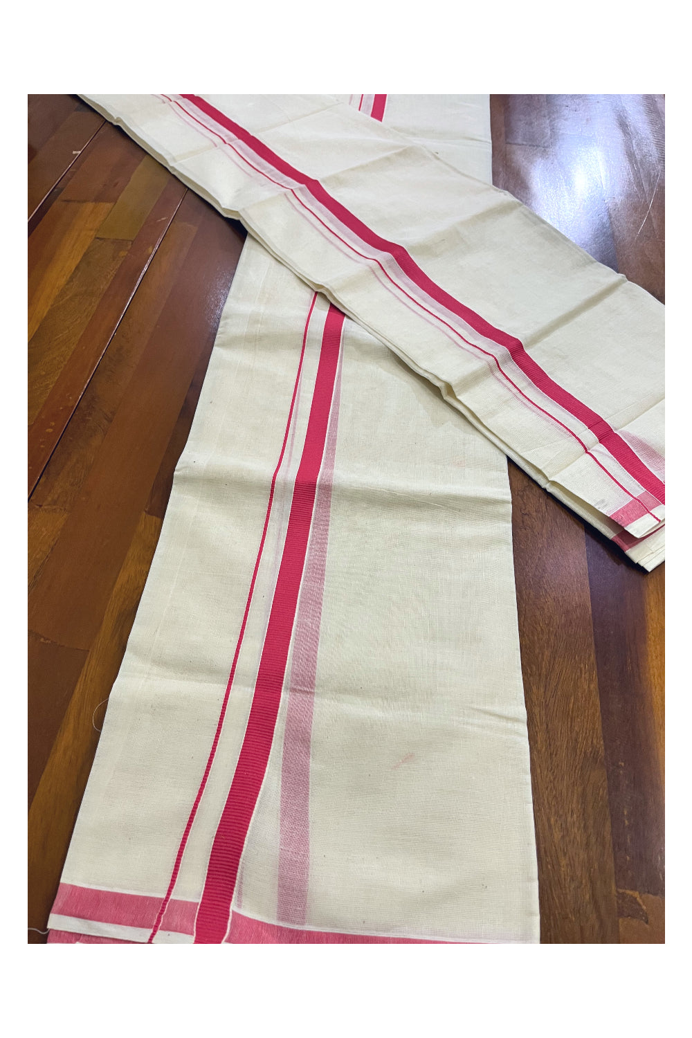 Kerala Cotton Plain Mundum Neriyathum Single (Set Mundu) with 0.5 inch Pink Border