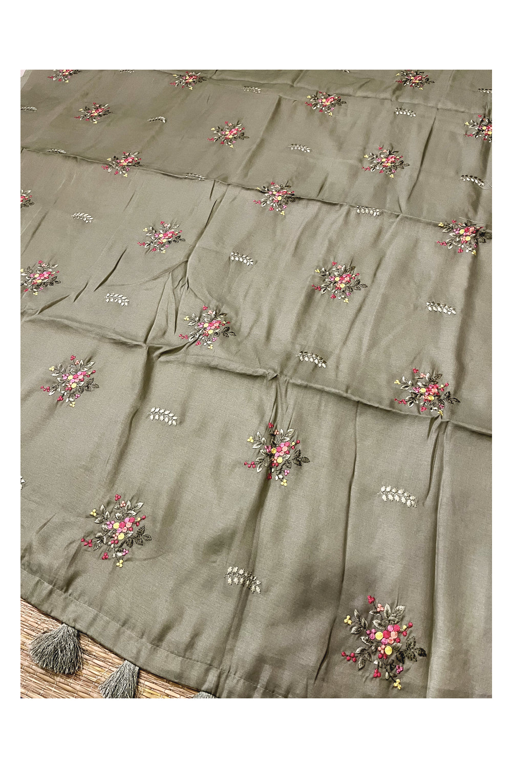 Southloom Art Silk Light Green Designer Embroidery Saree