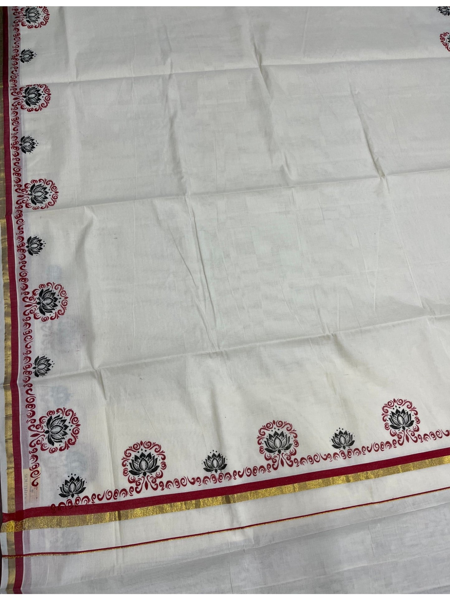 Southloom Kerala Cotton Saree with With Red &Black Floral Digital Prints Borders