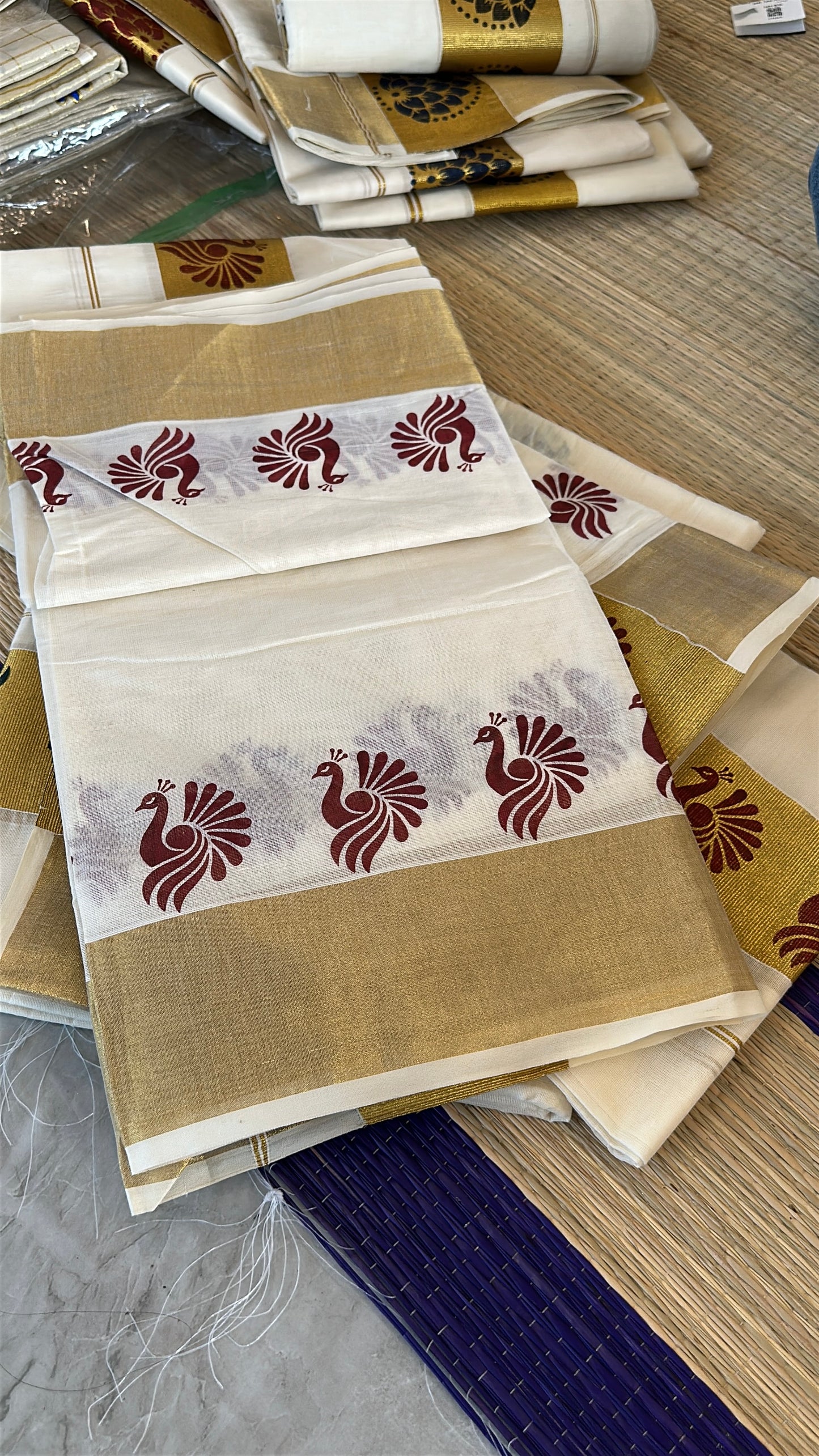 Single Set Mundu with Print on Kasavu (SL107)