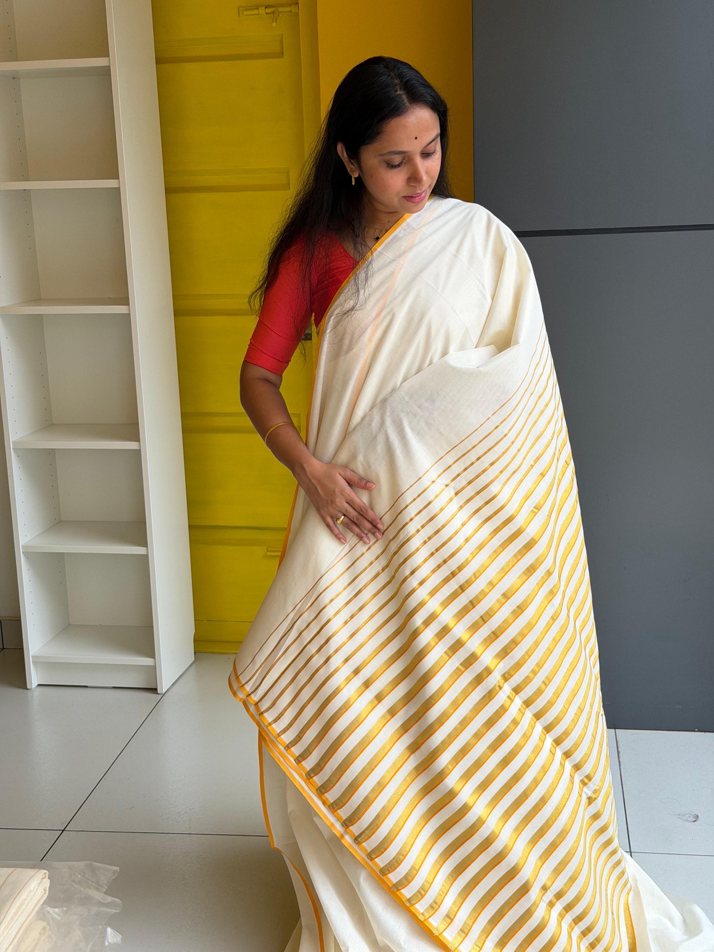 Kerala Cotton Yellow Puliyilakara Saree SL151