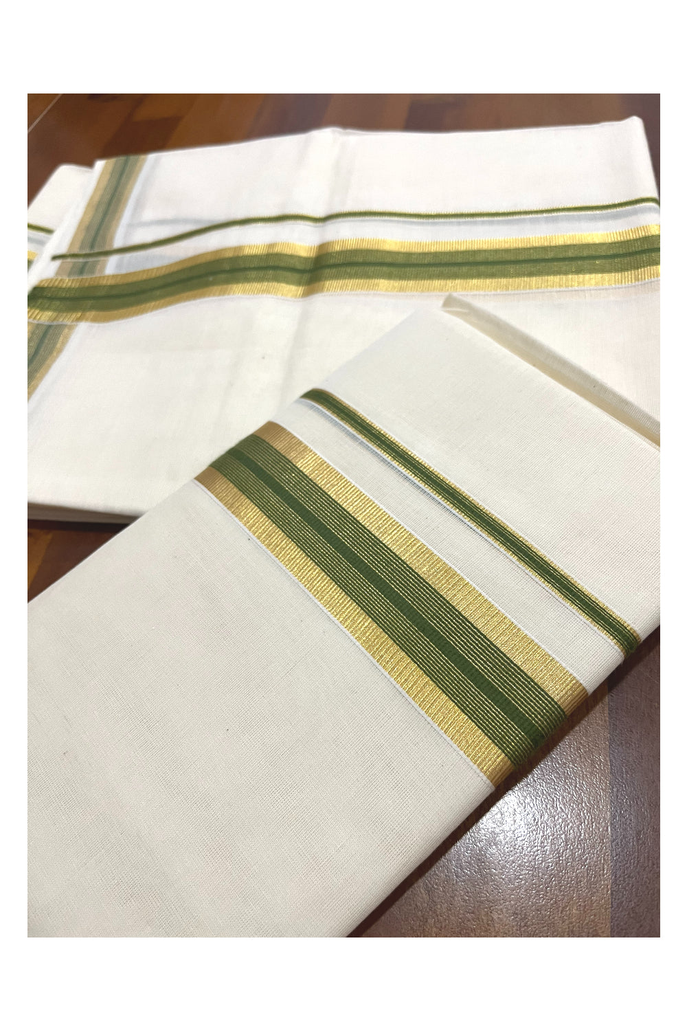 Pure Cotton Kerala Single Set Mundu (Mundum Neriyathum) with Olive Green and Kasavu Border 2.80 Mtrs