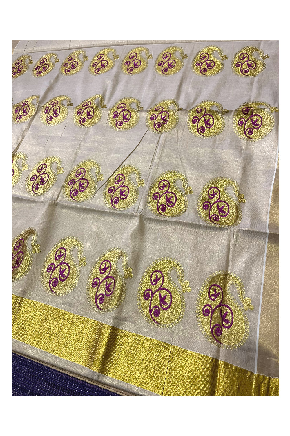 Kerala Tissue Magenta and Golden Embroidery Work Kasavu Saree