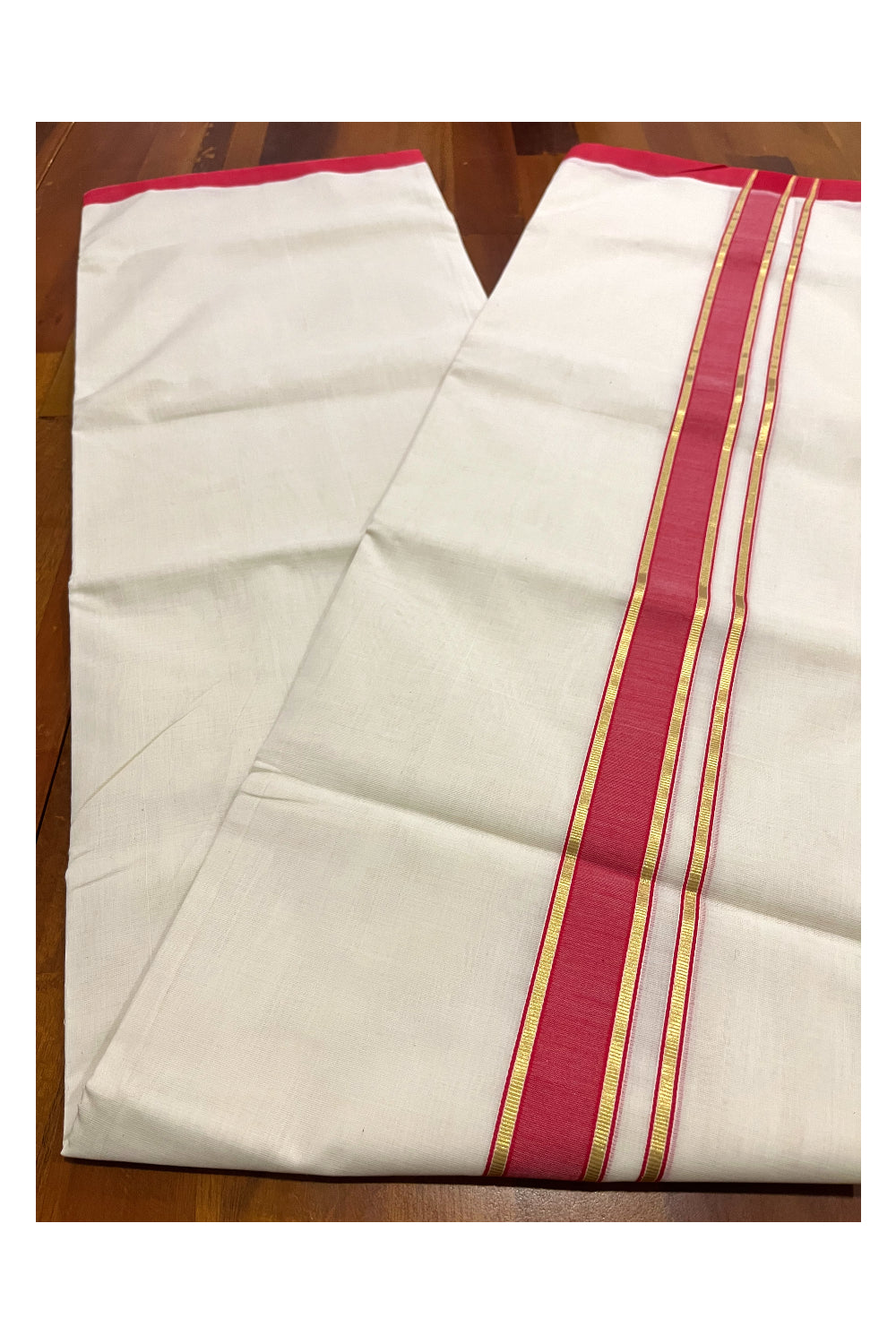 Southloom Premium Balaramapuram Unakkupaavu Handloom Kasavu Mundu with Red Border (South Indian Kerala Dhoti)