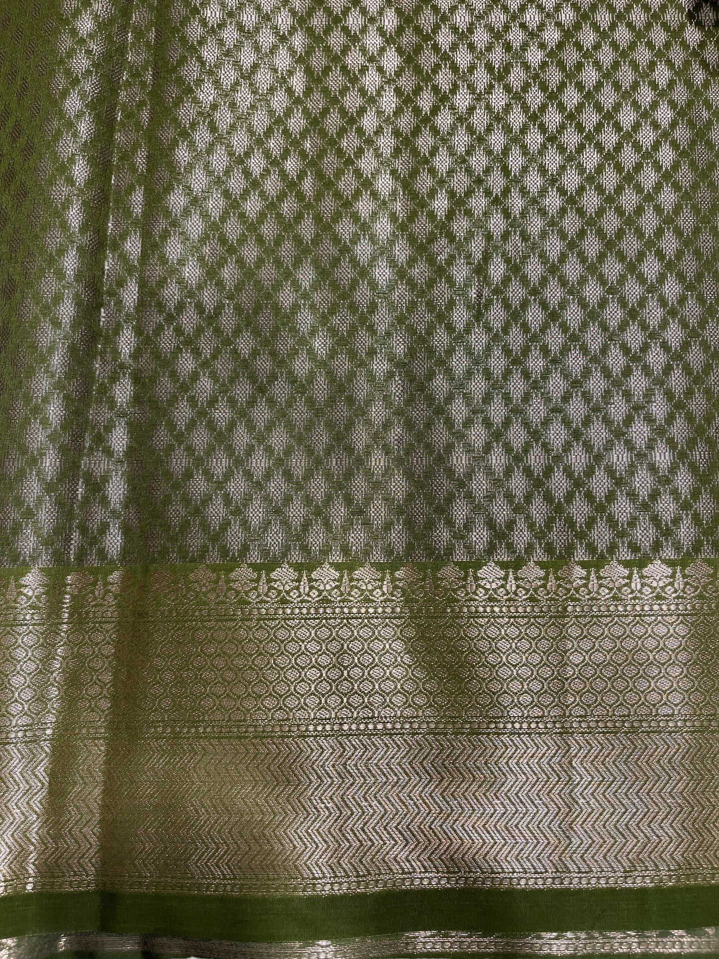 Southloom Tissue Silk Saree with Woven Work on Body and Borders (Grey & Green)