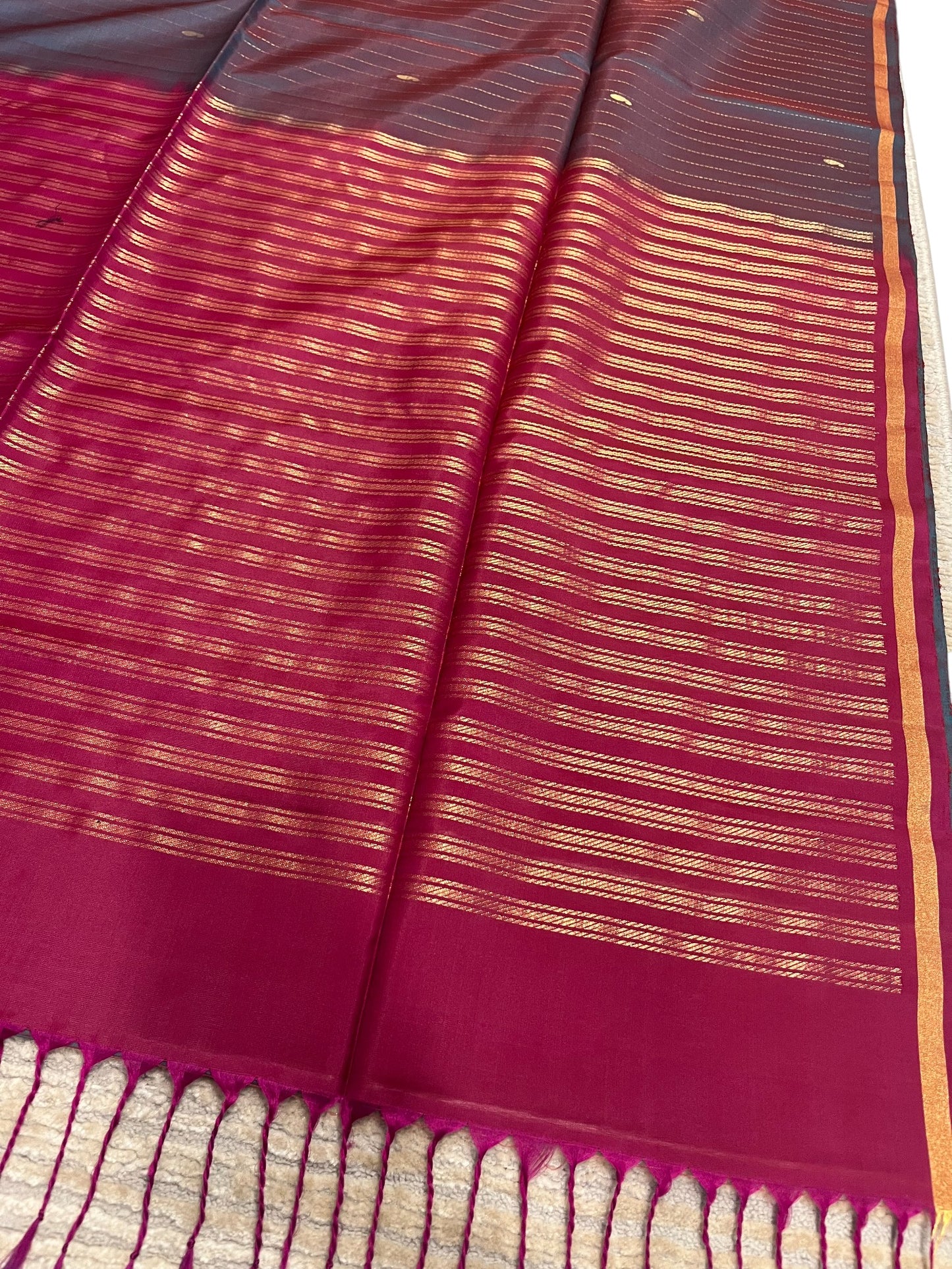 Southloom Pure Handloom Kanchipuram Silk Saree with Korvai Work (Magenta & Grey)