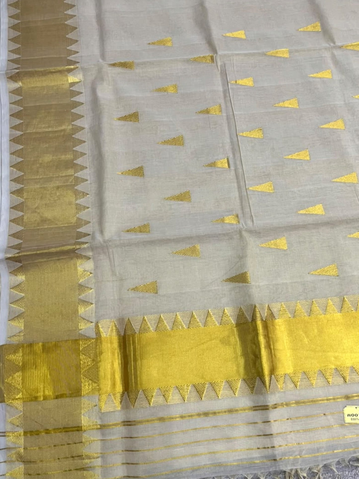 Southloom Super Premium Balaramapuram Handloom Tissue Saree with Temple Design and Gold Kasavu Border