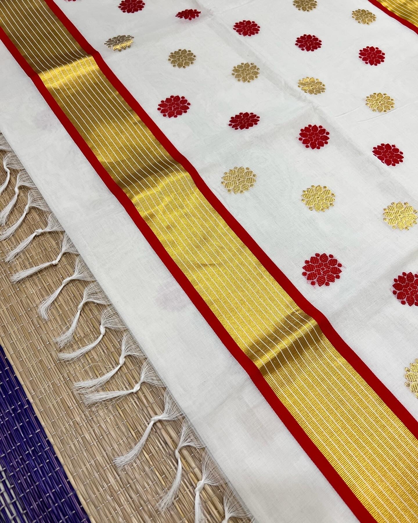 Southloom™ Premium Handloom Cotton Kerala Saree with Golden and Red Floral Polka Work on Body