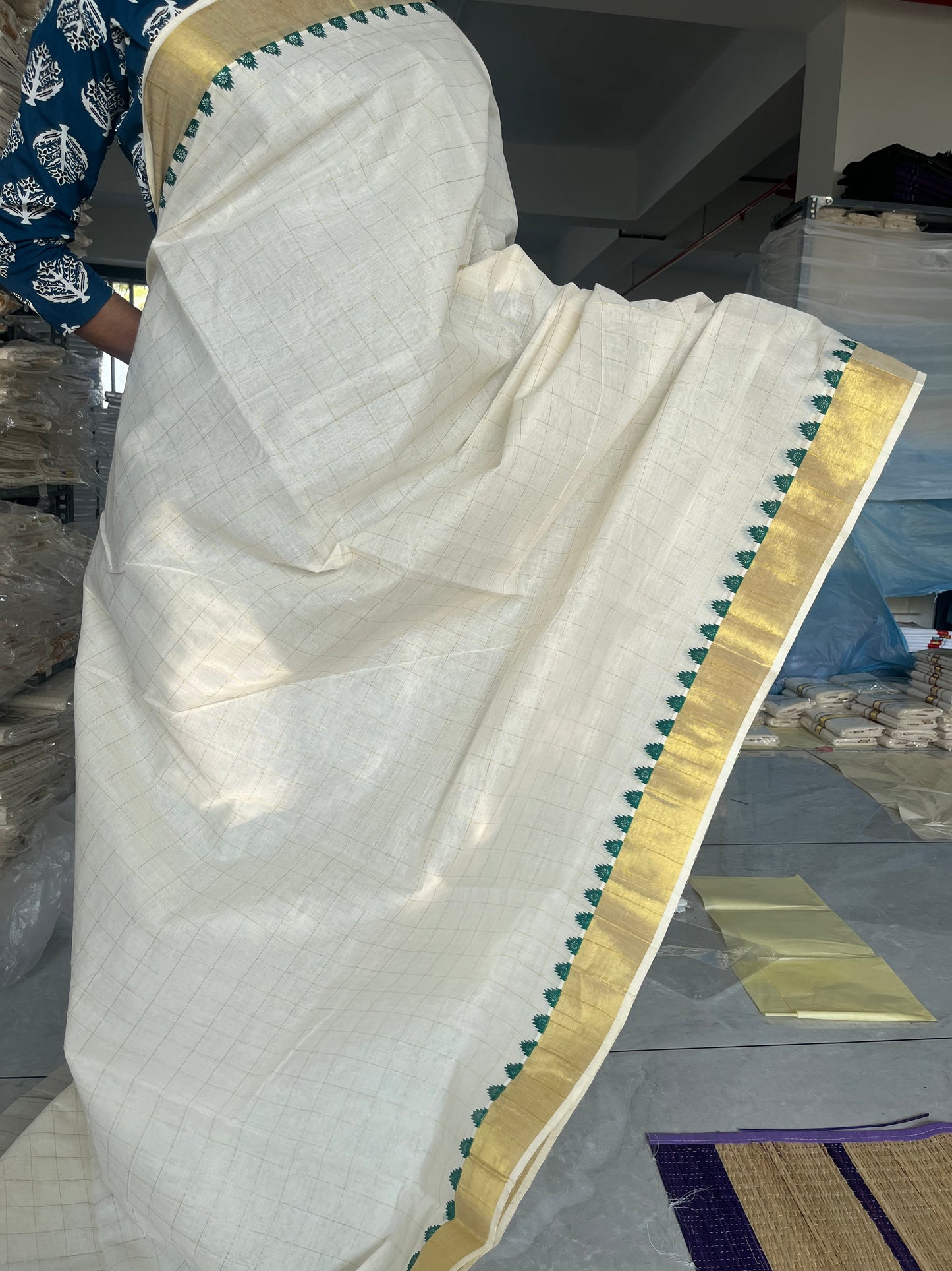 Kerala Cotton Check Saree With Tassels SL179