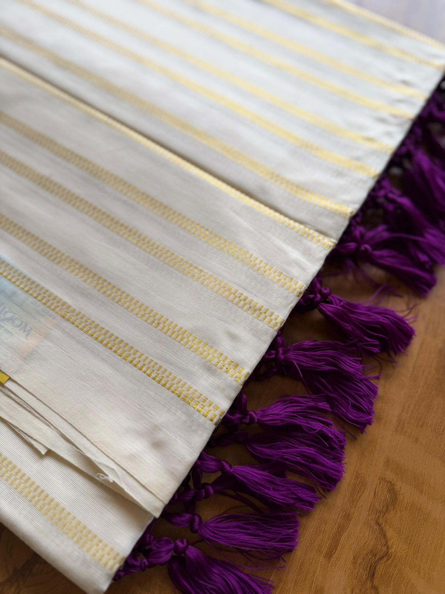 Woven Work Purple Tassels Kerala Saree (SL0044)