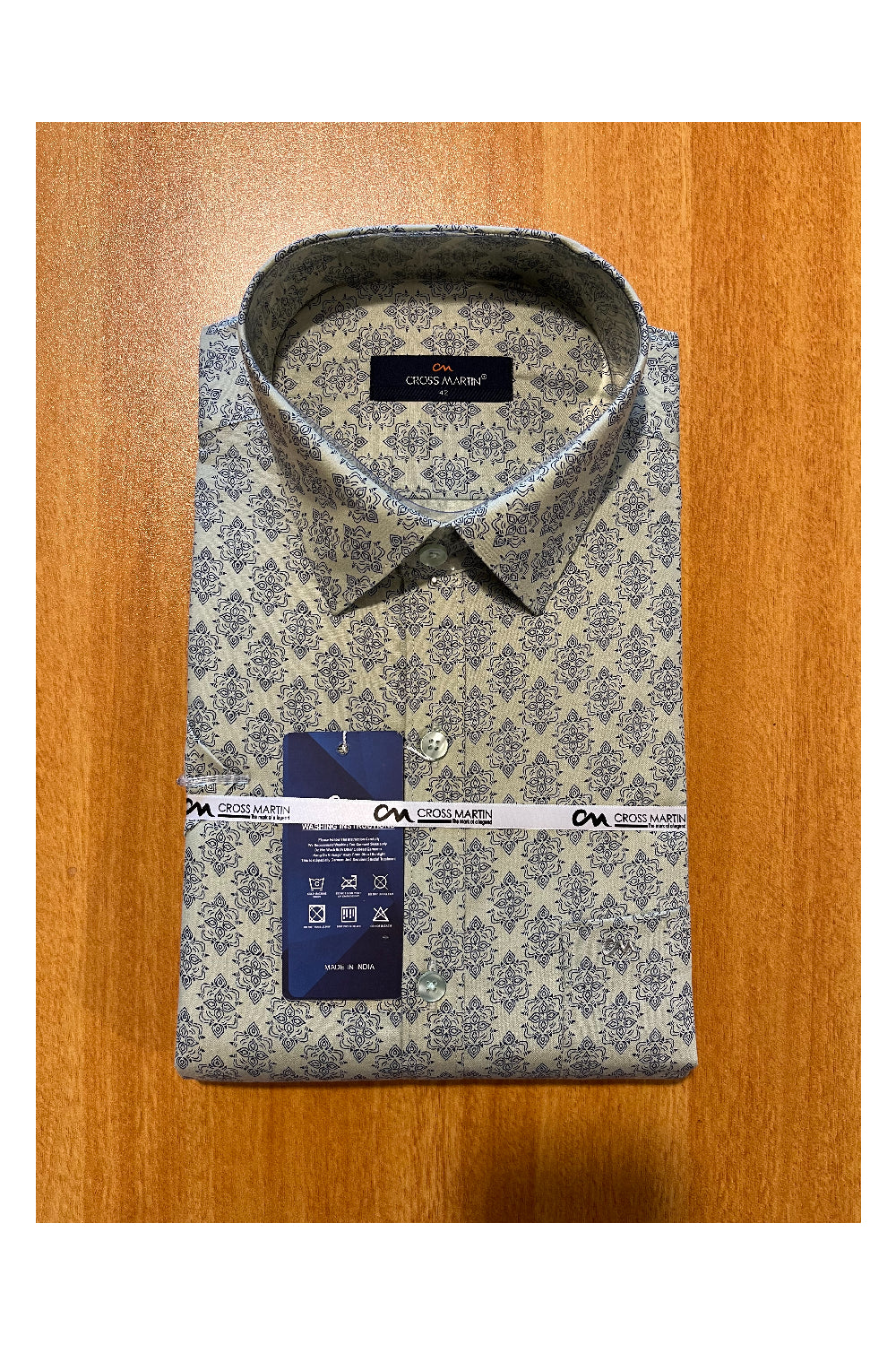 Pure Cotton Green Shirt with Blue Prints(42 HS)