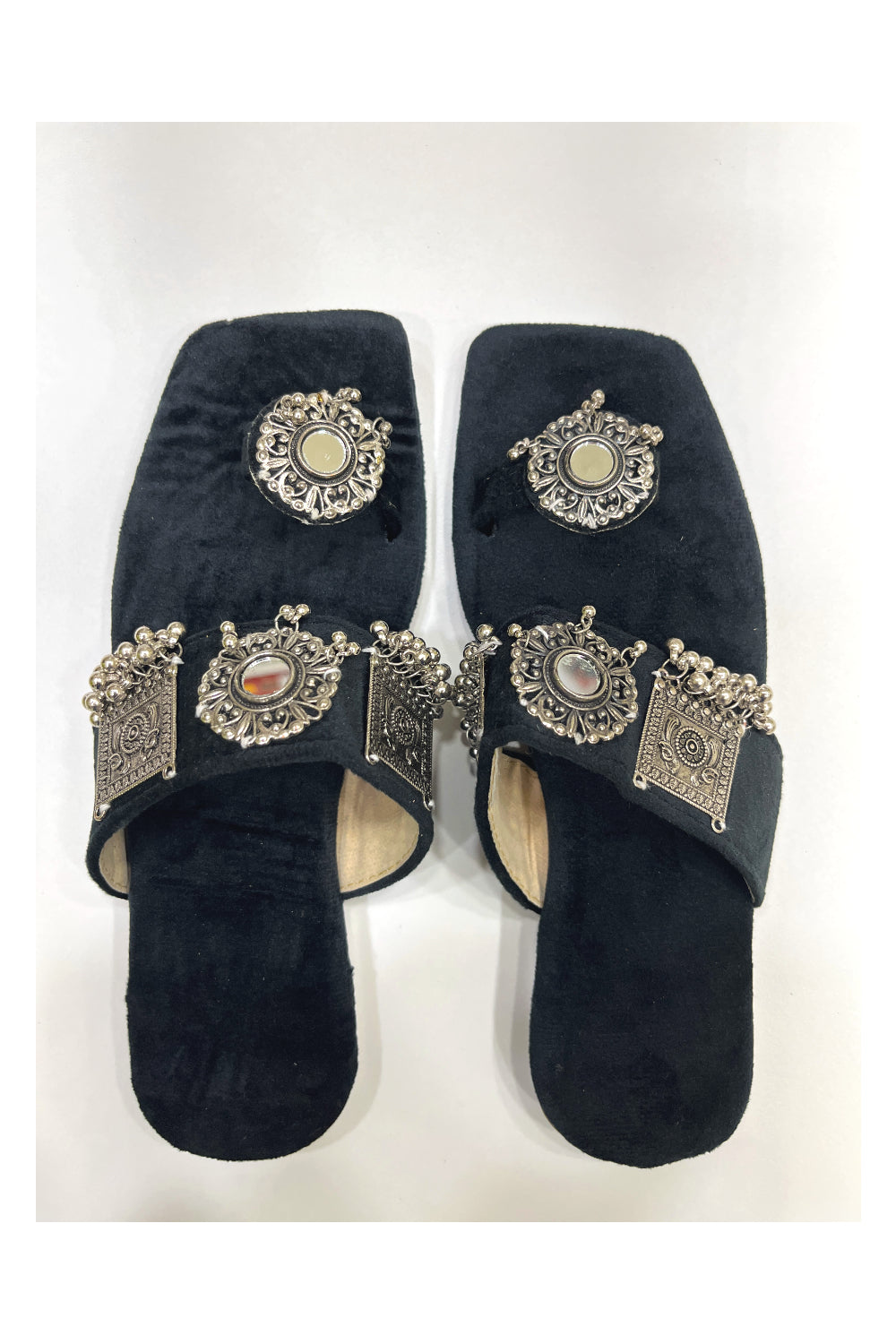 Southloom Jaipur Handmade Black Open Toe Sandals With Metal Accent