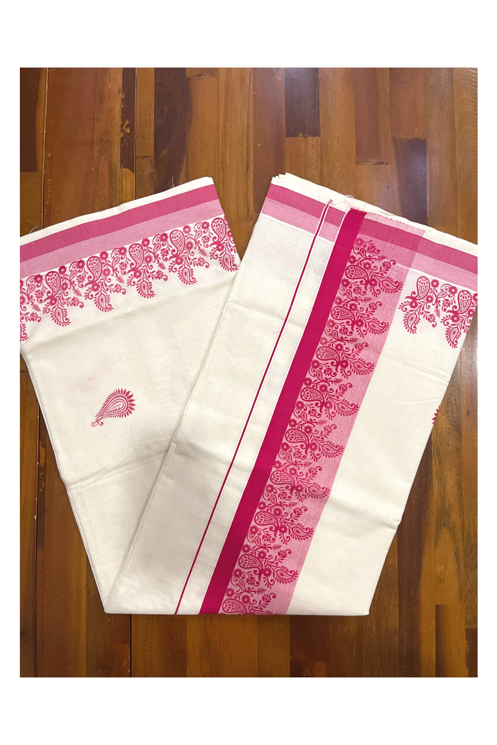 Pure Cotton Off White Kerala Saree with Bright Magenta Paisley Block Printed Border (Onam Saree 2023)