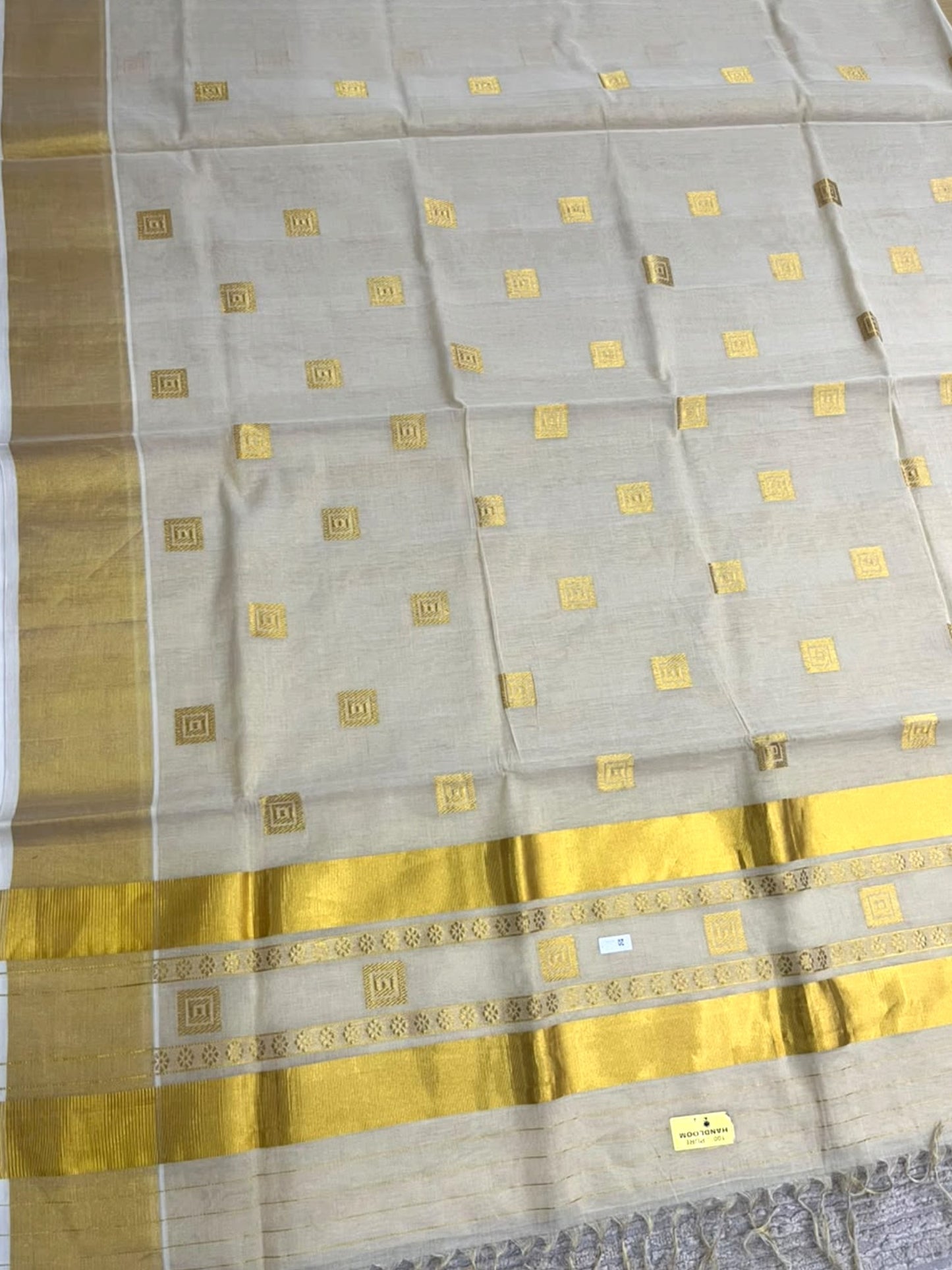 Southloom Super Premium Balaramapuram Handloom Tissue Saree with Temple Design and Gold Kasavu Border