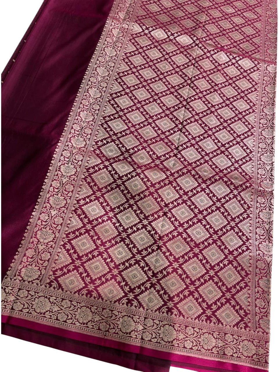 Southloom Pure Banarasi Silk Saree with Woven Work on Body and Borders (Purple)