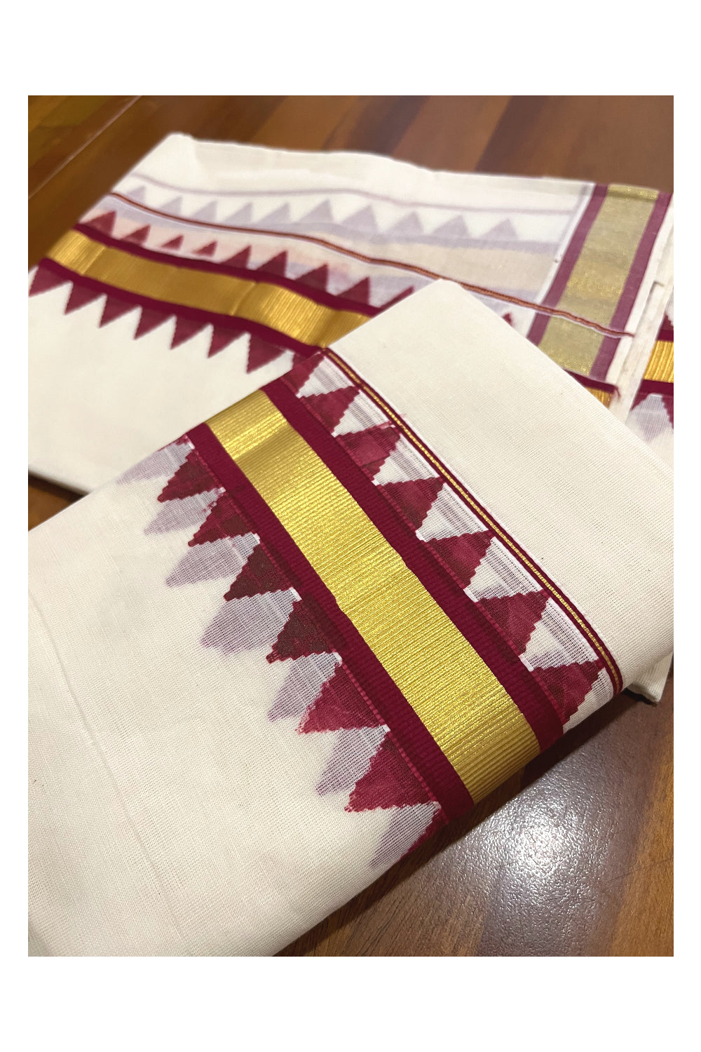 Cotton Kasavu Single Set Mundu (Mundu Neriyathum) with Maroon Temple Block Prints on Border 2.80 Mtrs (Onam Set Mundu 2023)