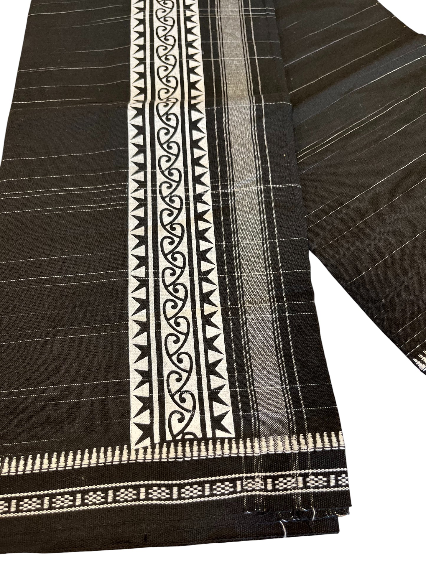 Southloom Black Printed Single Mundu / Otta Mundu / Lungi (South Indian Kerala Dhoti)