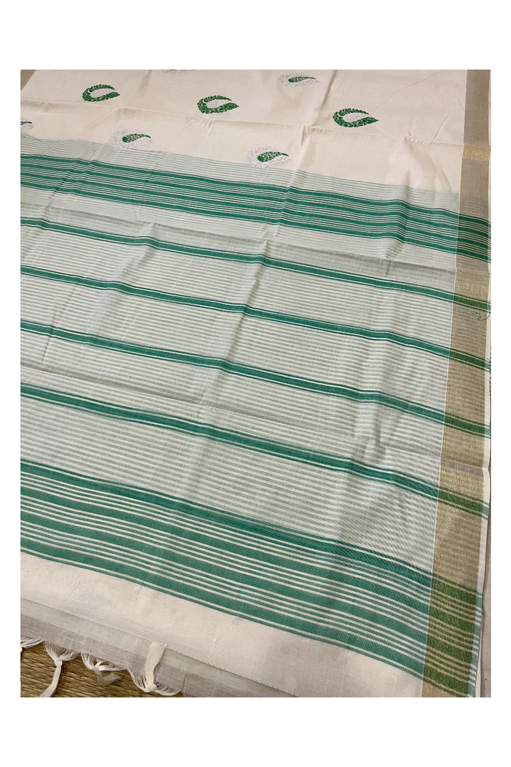 Pure Cotton Kerala Saree with Green Paisley Embroidery Work and Kasavu Border