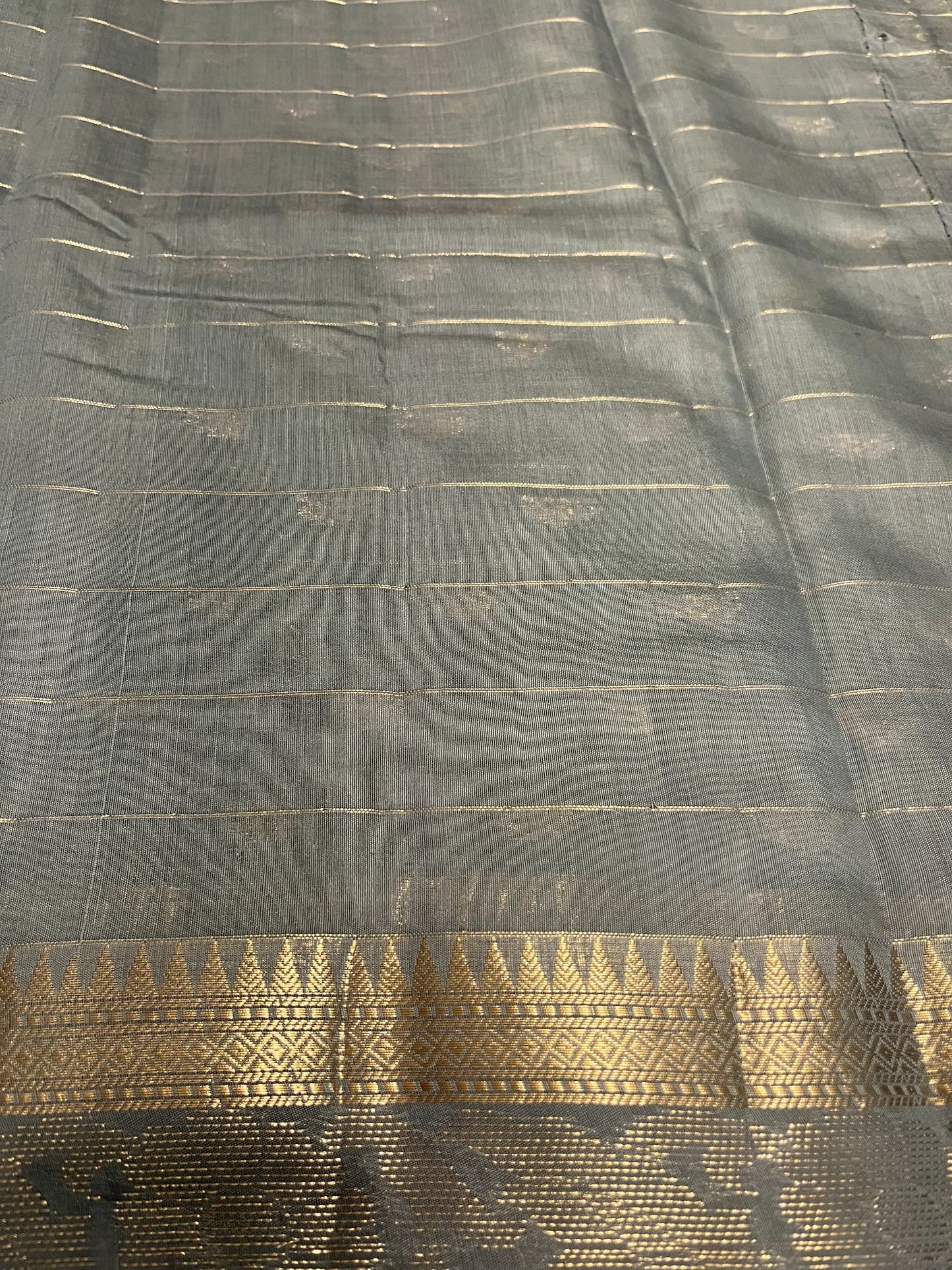 Southloom Georgete Banarasi Silk Saree with Woven Work on Body and Borders