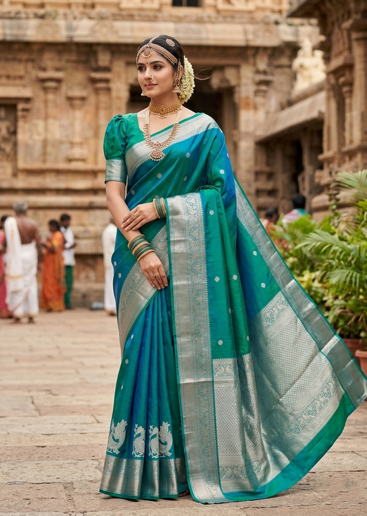 Southloom Pure Handloom Bridal Kanchipuram Silk Saree with Korvai Work (Green & Blue)