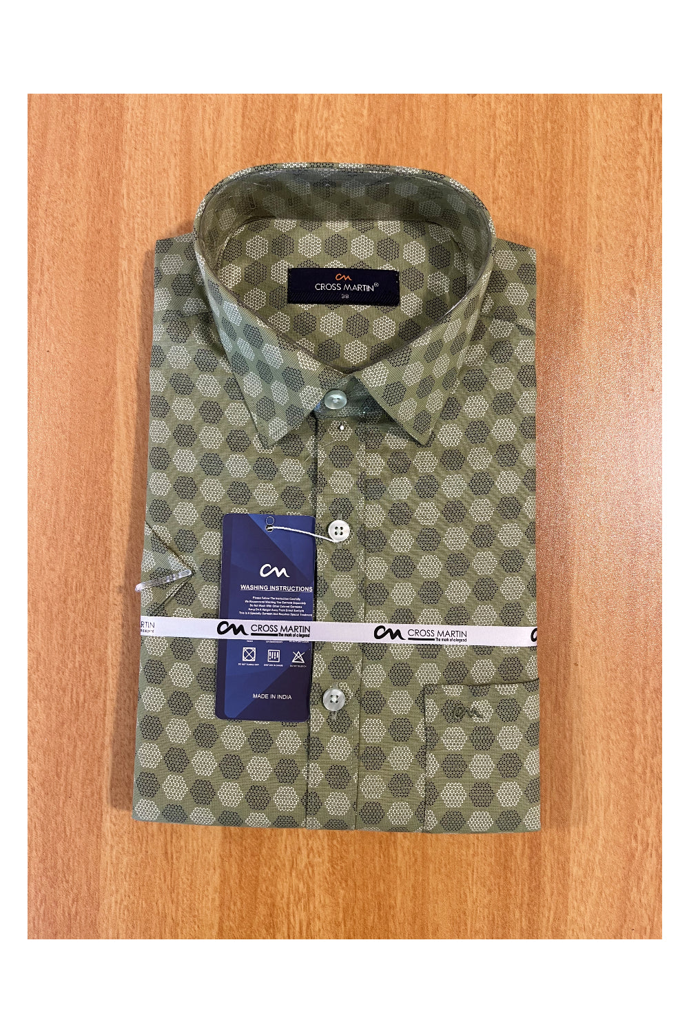 Pure Cotton Green Printed Shirt (38 HS)