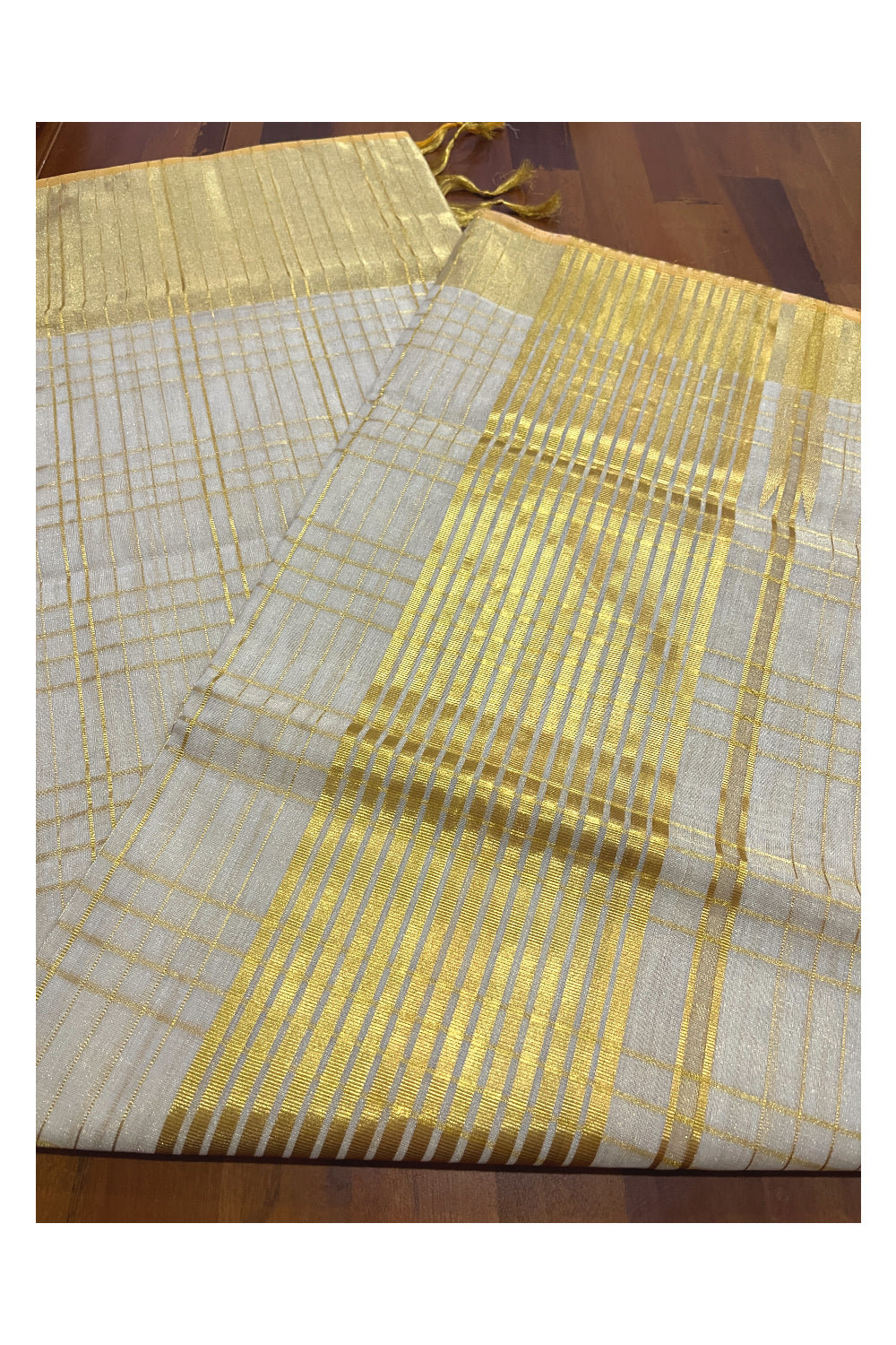 Southloom Premium Handloom Tissue Saree with Kasavu Check Designs Across Body