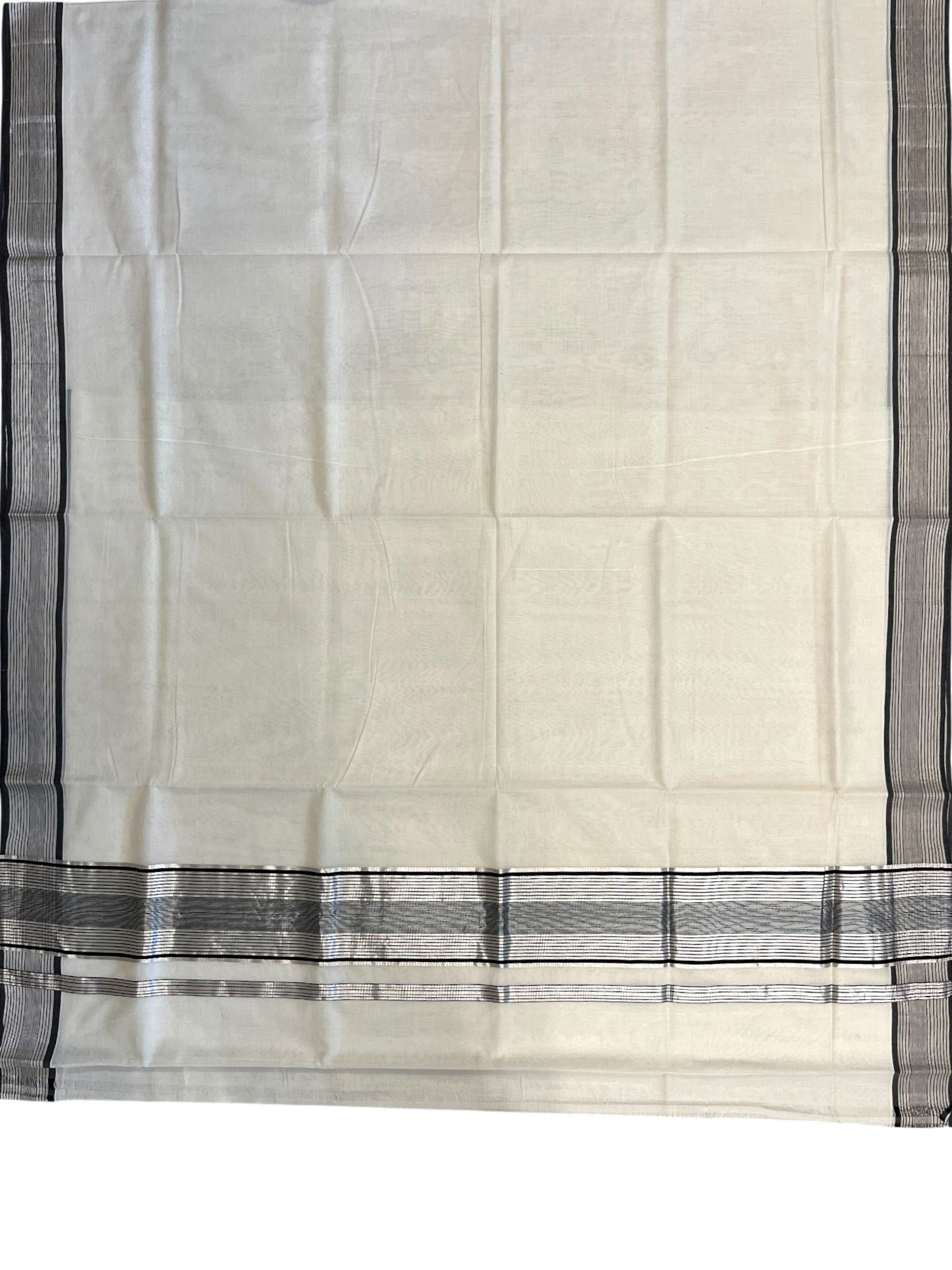 Southloom Super Premium Balaramapuram Unakkupaavu Handloom Cotton Saree with Silver and Black Border