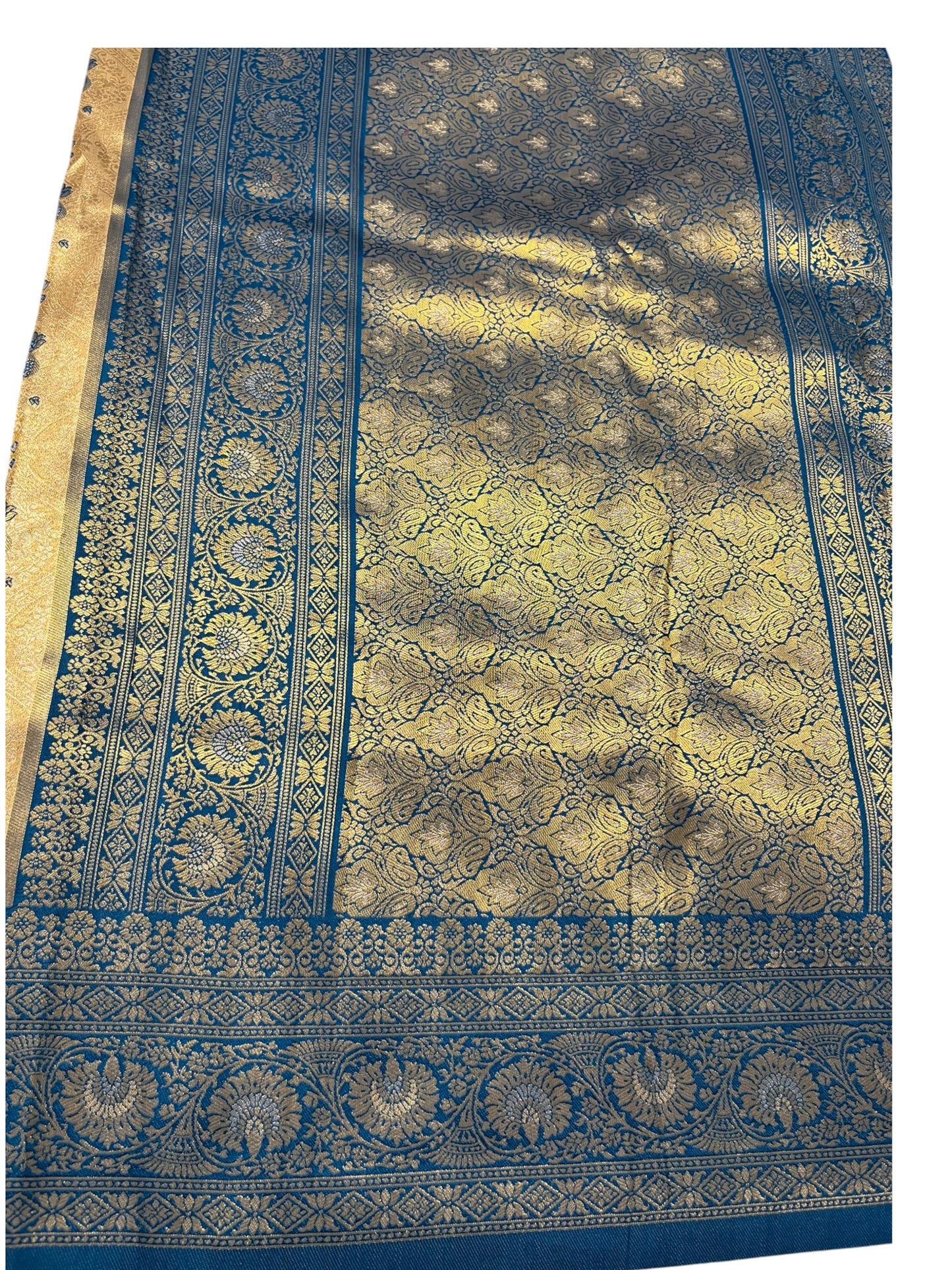 Southloom Semi Silk Saree with Woven Work on Body and Borders