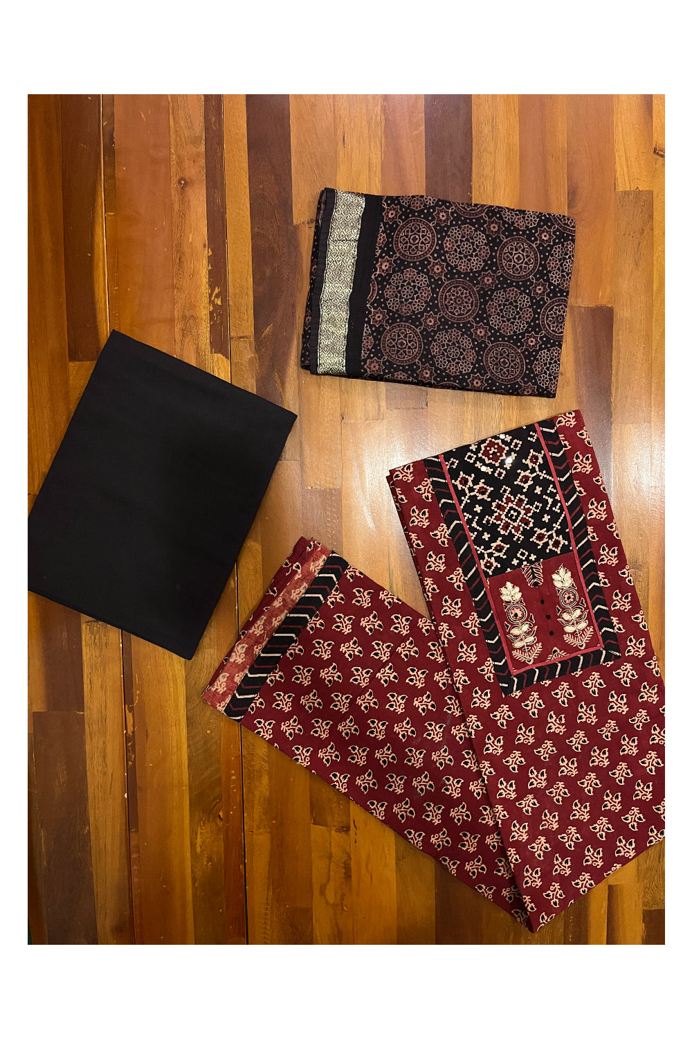 Southloom™ Cotton Churidar Salwar Suit Material in Maroon with Floral Prints