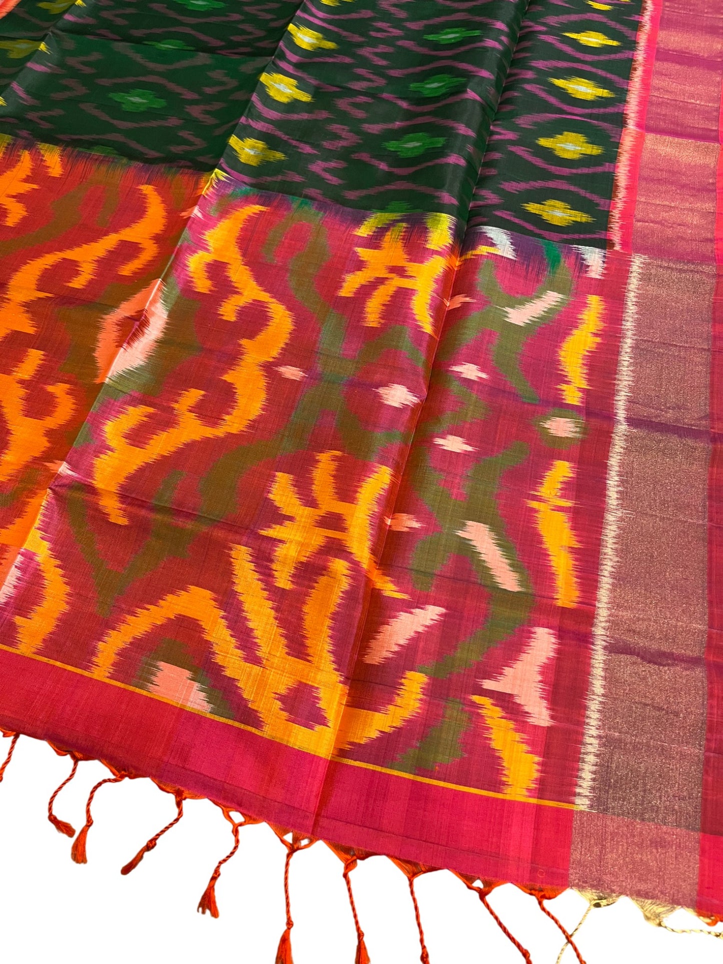 Southloom Pure Handloom Bridal Kanchipuram Silk Saree with Pochampally Work (Green & Magenta)