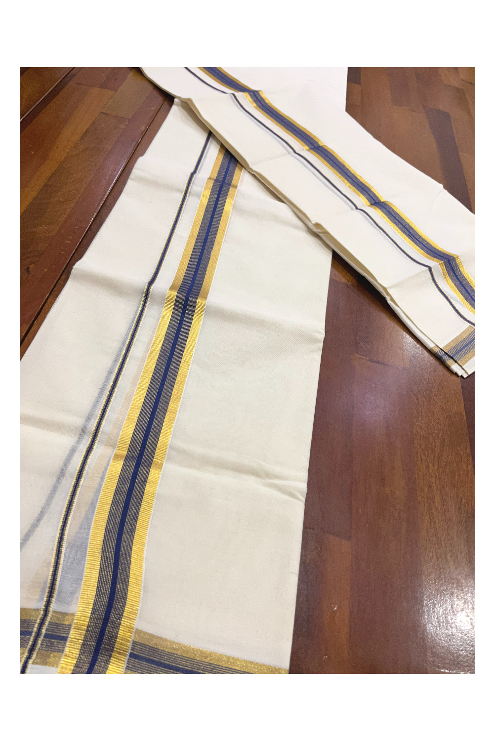 Pure Cotton Kerala Single Set Mundu (Mundum Neriyathum) with Blue and Kasavu Border 2.80 Mtrs (Onam Set Mundu 2023)