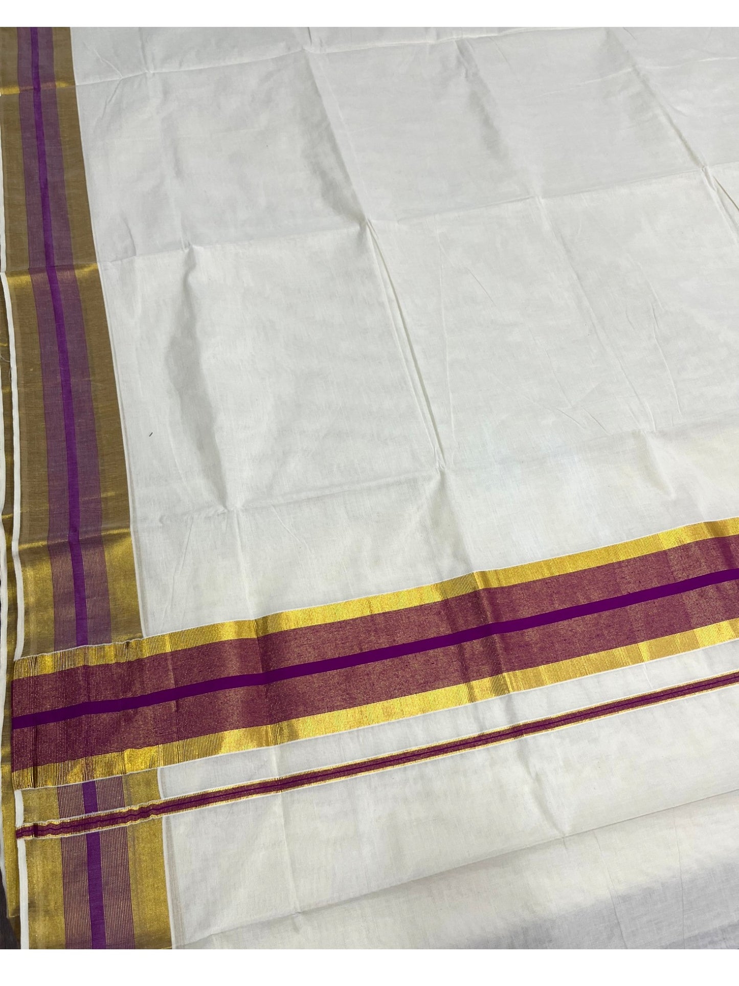 Southloom Kerala Pure Cotton Plain Saree with Kasavu and magenta Border